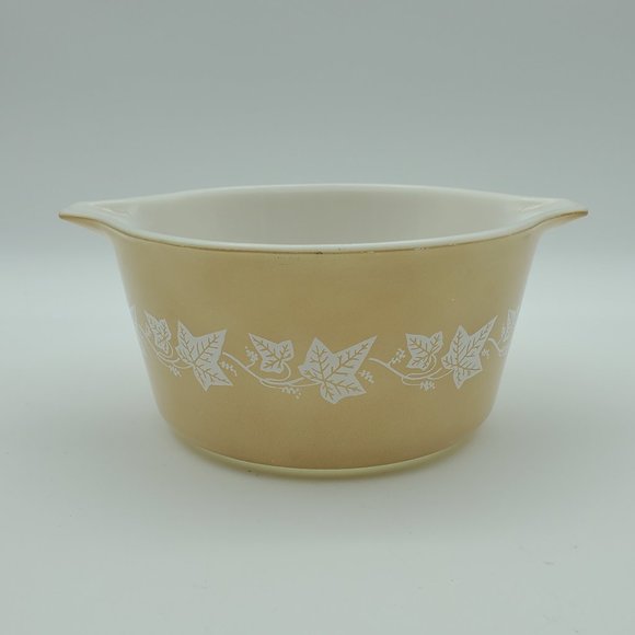 Pyrex Sandalwood 473 1 Quart Casserole Dish White Leaves on Tan - Picture 1 of 11